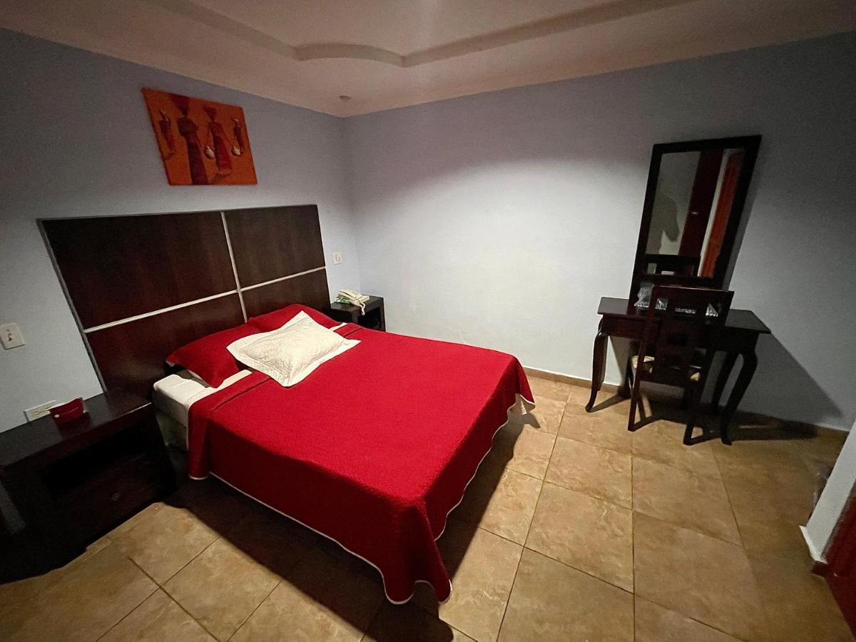 Hospedaje Camino Real 2*